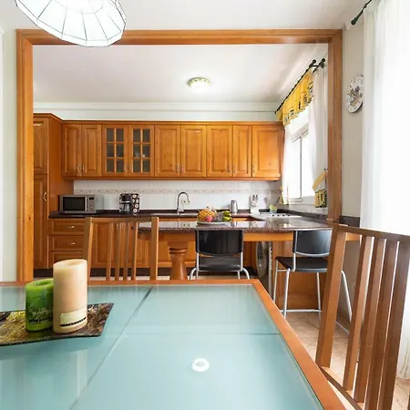 Spacious 3br 5 Min Walk To Las Canteras - Parking * لاس بالماس دي غران كاناريا
