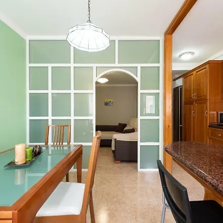 بيت للعطل Spacious 3br 5 Min Walk To Las Canteras - Parking